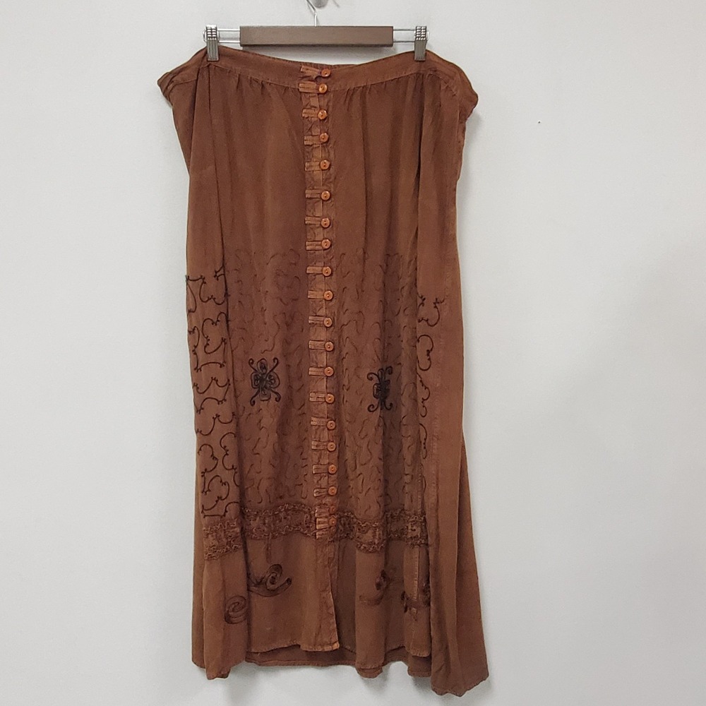 Style Vintage Womens Embroidered Boho Hippie Maxi Skirt Size 2X Brown Button